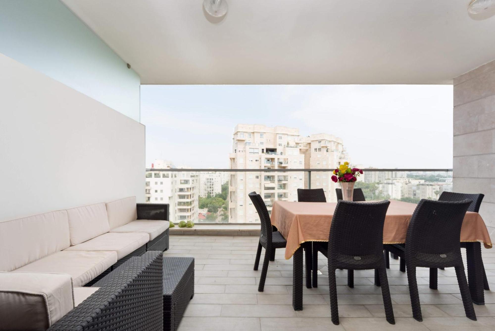 Apartmán Urban Gem With Outdoor Lounge By Sea N' Rent Tel Aviv Exteriér fotografie